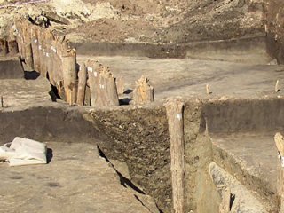 Ямальские археологи изучат детали древних роговых доспехов