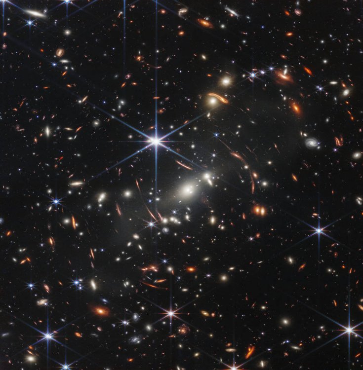 Самое подробное инфракрасное изображение Вселенной, сделанное телескопом «Джеймс Уэбб». 