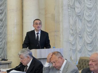 Президиум РАН заслушал доклады лауреатов Государственных премий в области науки и технологий 2025 г. Источник фото: Российская академия наук