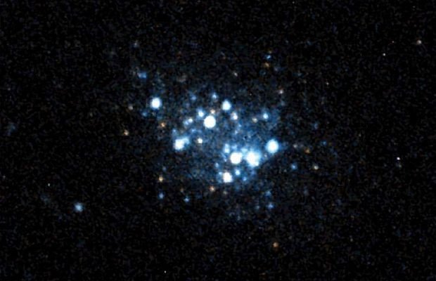 Самая тусклая галактика расскажет о «темных веках» Вселенной