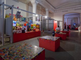 Выставка "Робостанция"