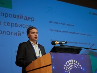 Директор департамента суперкомпьютеров и развития клиентской инфраструктуры компании Cloud.ru Александр Андреевич Наумов. Фото: Елена Либрик / «Научная Россия»
