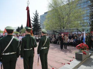 В МГУ почтили память защитников Отечества. Фото: Ольга Мерзлякова / Научная Россия