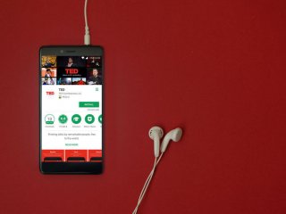 5 интересных видеолекций для родителей