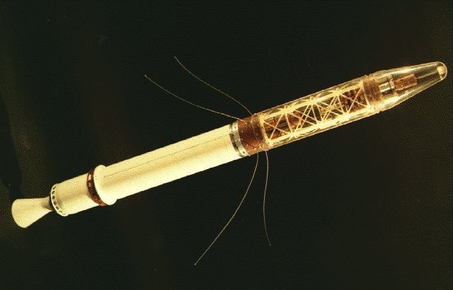В 1958 г. в США запустили первый спутник