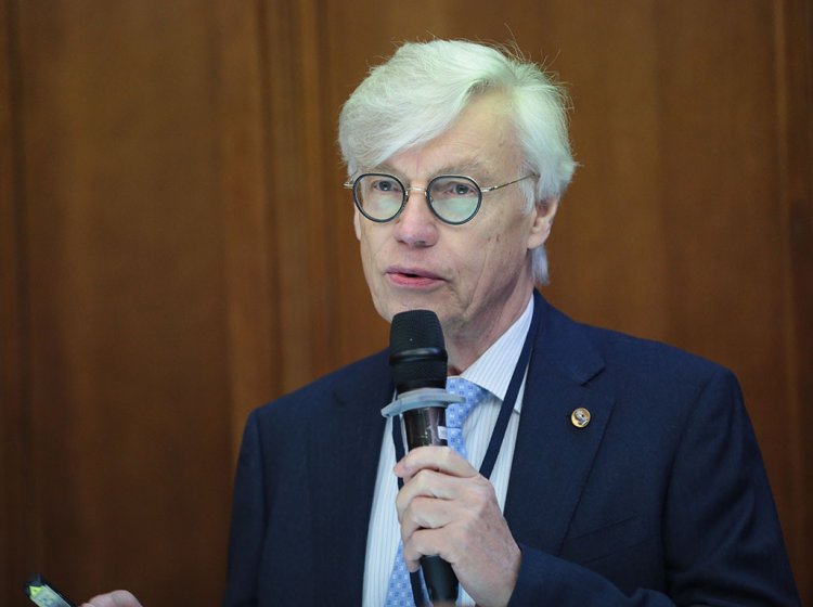 Академик Владимир Попов. Фото: Ольга Мерзлякова / «Научная Россия»