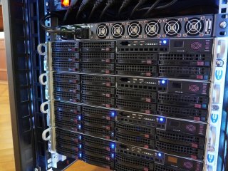 Выставка. Система хранения данных на базе параллельной файловой системы от Научно-исследовательского центра электронной вычислительной техники. Фото: Анастасия Жукова / «Научная Россия»