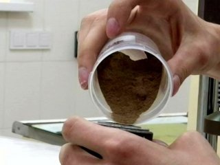 В СевГУ работают над созданием уникальных фотокаталитических материалов