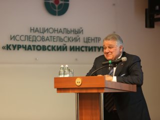 Александр Сергеев и Михаил Ковальчук…
