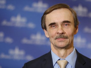 Олег Федорович Петров