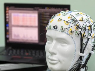 Разработка модели в лаборатории перспективных методов анализа многомерных данных ННГУ. Источник Сергей Стасенко