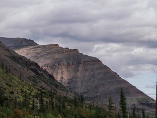 Разрез базальтов рядом с Талнахом (Красноярский край, Россия). Фото © Полина Ульяхина