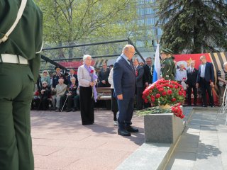 В МГУ почтили память защитников Отечества. Фото: Ольга Мерзлякова / Научная Россия