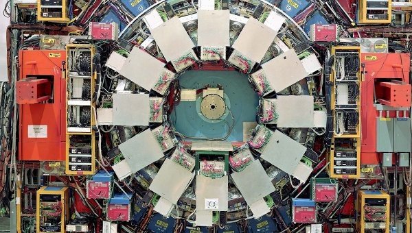 Выключенный Теватрон подтвердил соответствие бозона Хиггса Стандартной модели