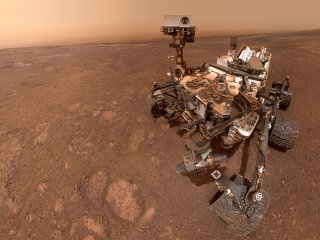 Марсоход Curiosity измерил массу пород