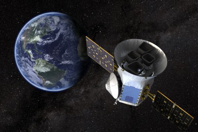 Телескоп TESS обнаружил свою первую планету размером с Землю