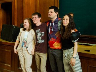 Поединок молодых ученых в МГУ! Science Slam