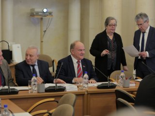 Академия отмечает 90-летие Жореса Алфёрова…