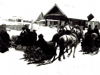 Катания на конях, 1914 г. Алтайский горный округ.  