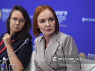 Телеведущая телеканала «Россия 24», главный редактор телеканала «Доктор» Эвелина Закамская. Источник: Александр Гальперин / РИА Новости