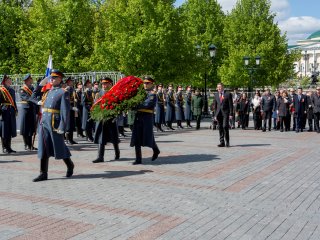 На защите Отечества и здоровья. НМИЦ радиологии отметил 80-летие Великой Победы и юбилей онкослужбы. Фото: Ольга Мерзлякова / «Научная Россия»