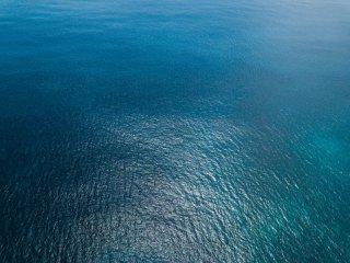 Каково происхождение воды на Земле?