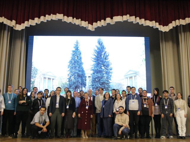 Общее фото Школа 7. Источник ФИАН