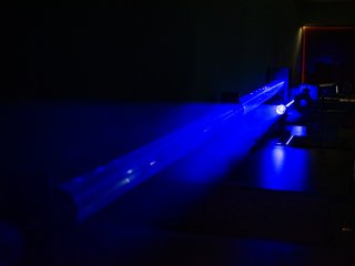 Студент из МТУСИ исследовал влияние неоднородностей на характеристики излучения оптического лазера