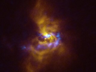 Телескопы ESO запечатлели признаки рождения планет 