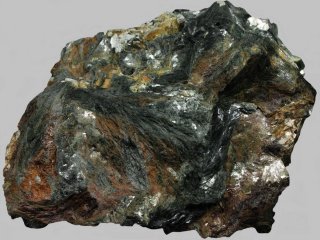Минерал хлоритоид 3Т. Источник Андрей Золотарев