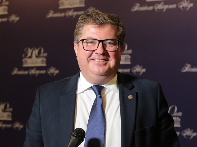 Вице-президент РАН, научный руководитель химического факультета МГУ им. М.В. Ломоносова, лауреат премии «ВЫЗОВ» за передовые исследования в радиохимии академик Степан Николаевич Калмыков. Фото: Ольга Мерзлякова / «Научная Россия» архив