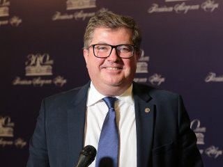 Вице-президент РАН, научный руководитель химического факультета МГУ им. М.В. Ломоносова, лауреат премии «ВЫЗОВ» за передовые исследования в радиохимии академик Степан Николаевич Калмыков. Фото: Ольга Мерзлякова / «Научная Россия» архив