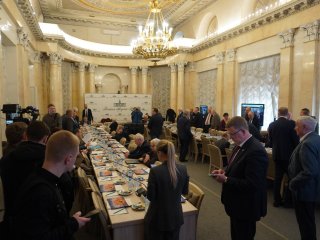 Космическую науку, ядерные двигатели и лунные базы обсудили на заседании президиума РАН. Фото: Никита Ланской / Научная Россия