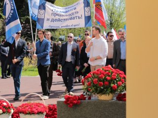 В МГУ почтили память защитников Отечества. Фото: Ольга Мерзлякова / Научная Россия