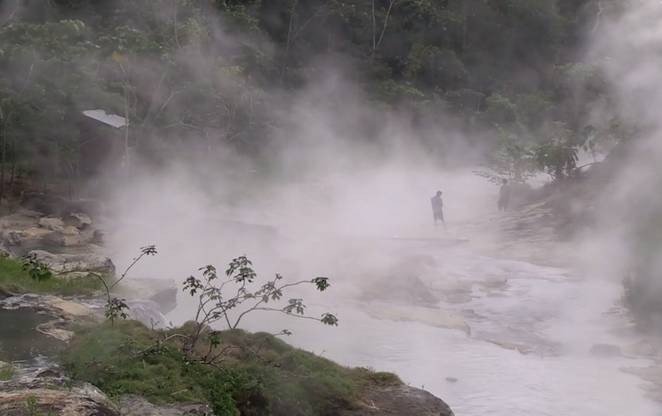 Кипящая река в Амазонии — легенды не соврали