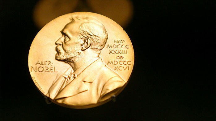 Нобелевскую премию по химии вручили за исследование эволюции ферментов и антител