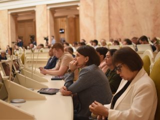 Заседание «Роль системы публичной власти в консолидации бизнеса, общества, науки и образования» Международного Невского форума. Фото: Анастасия Хисамова / Президентская академия в Санкт-Петербурге