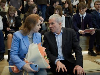 Юбилейный «День влюбленных в науку» памяти Сергея Капицы прошел в Национальном центре «Россия». Фото: Елена Либрик / Научная Россия