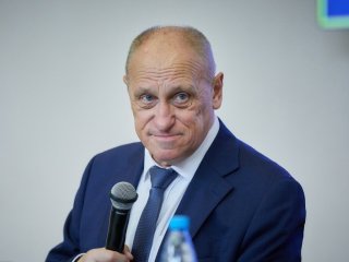 Декан экономического факультета МГУ Александр Александрович Аузан. Фото: Елена Либрик / «Научная Россия»