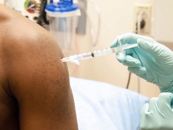 Первые масштабные испытания вакцины от вируса Эбола