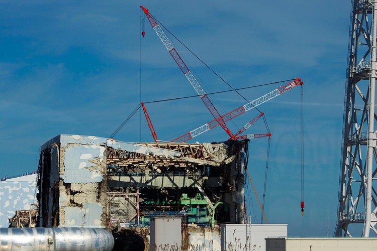 Разрушенный энергоблок № 4 АЭС «Фукусима-1», 12 ноября 2011 года