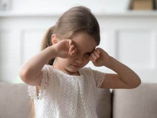Сонный ребенок. Источник фото: 123rf.com