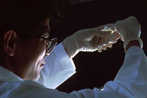 В Национальном институте здоровья США обнаружена забытая ампула с ДНК оспы