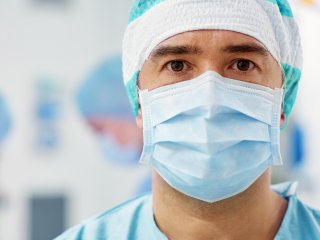 В НИТУ «МИСиС» разработана технология создания «антибактериальных» масок. Источник изображения: dolgachov / Фотобанк 123RF