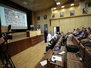 Конференция GRID’2025 в ОИЯИ: распределенные вычисления и технологии в современности. Фото: Ольга Мерзлякова / Научная Россия