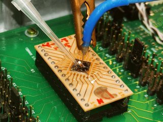 Измерительная ячейка. Фото: НОШ МГУ 