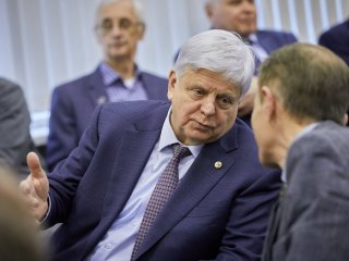 Пленарная сессия «Наука на пилотируемых орбитальных станциях» состоялась в ИКИ РАН 6 апреля. Фото: Елена Либрик / «Научная Россия»