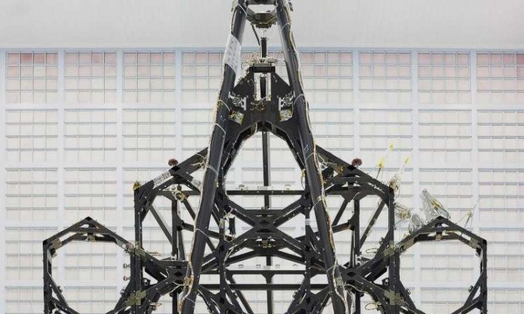 Продолжается сборка телескопа Джеймса Уэбба